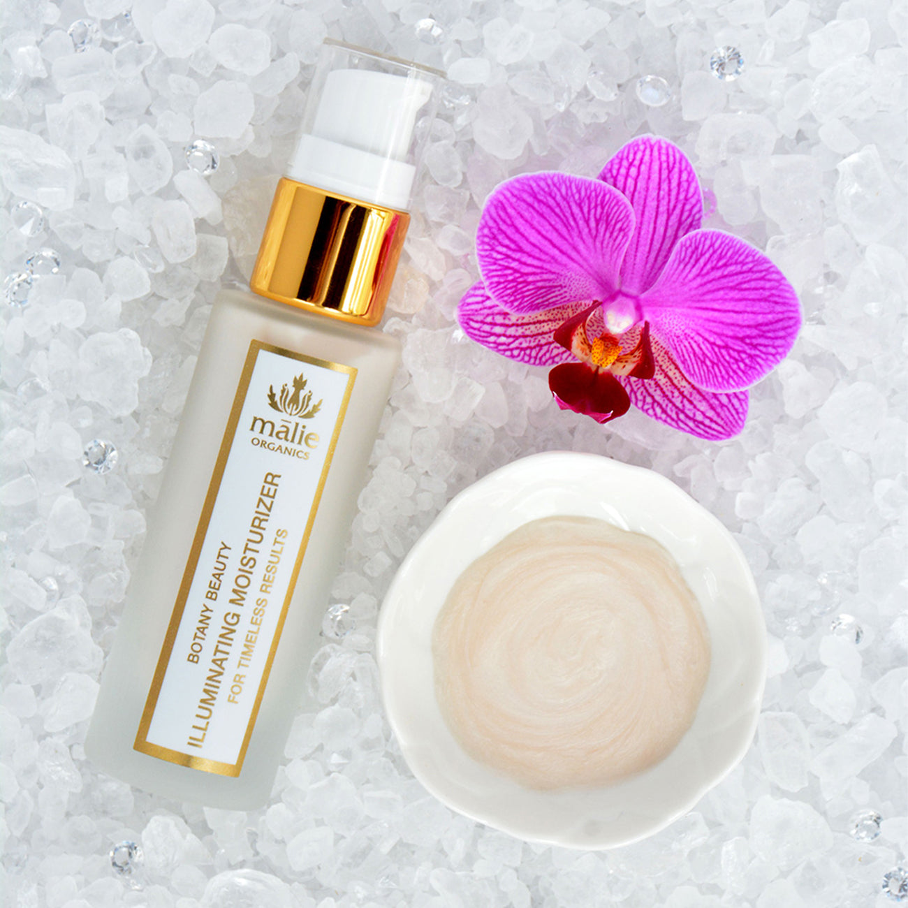 the Venera モイスチャライザー & アクアローション the Venera モイスチャライザー & アクアローション