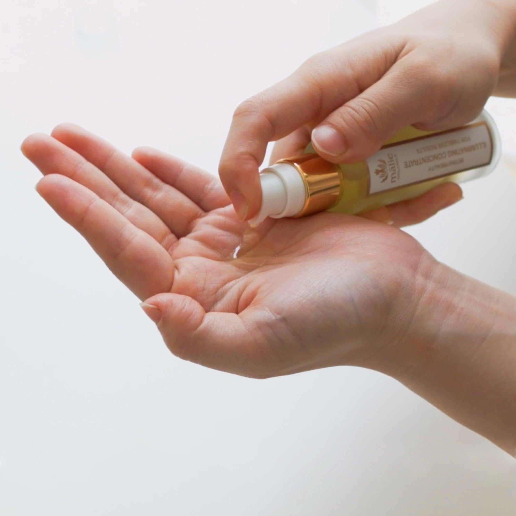 イルミネーティング コンセントレート – Malie Organics